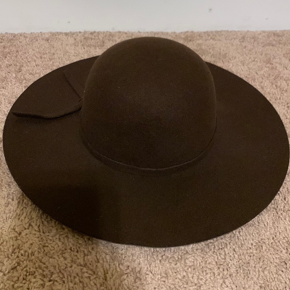 Studio Glam fabric hat